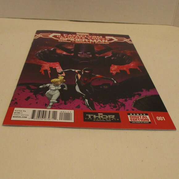 Marvel Cataclysm Ultimate Comics Spiderman #1 & 2 Red White Black Comic Books - Picture 4 of 8